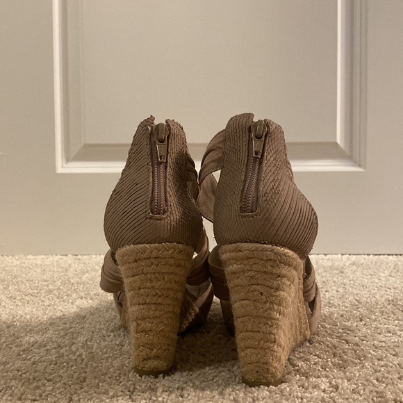 Taupe Espadrille. Size 9. Made in Brazil. 3 inch heel. Worn once. - Picture 4 of 5